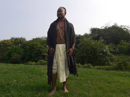 KALI X-Large Thick Black Handwoven Pure Himalayan Yak Wool Blanket,Yak Meditation Shawl,Tibetan Yak Wool Blanket,Ethnic Indian Yoga Yak Wrap