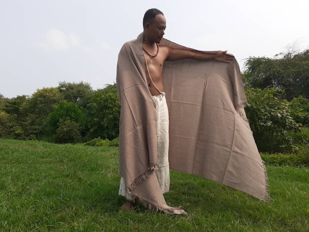 Handwoven Brown Pure Himalayan Sheep Wool Meditation Shawl,Himalayan Prayer Blanket,Kullu Shawl,Ethnic Indian Shawl,Wool Prayer Wrap