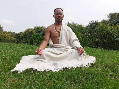 Handwoven Handspun Offwhite Himalayan Sheep Wool Meditation Shawl,Himalayan Prayer Blanket,Kullu Shawl,Ethnic Indian Shawl,Wool Prayer Wrap