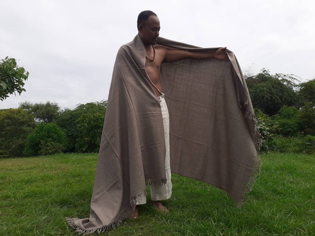 Large Handwoven Light Brown Pure Himalayan Sheep Wool Meditation Shawl, HandmaHimalayan Prayer Blanket,Kullu Shawl,Ethnic Indian Prayer Wrap