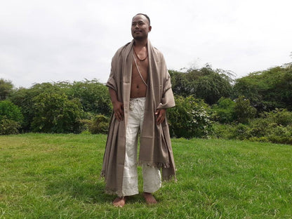 Handwoven Brown Pure Himalayan Sheep Wool Meditation Shawl,Himalayan Prayer Blanket,Kullu Shawl,Ethnic Indian Shawl,Wool Prayer Wrap