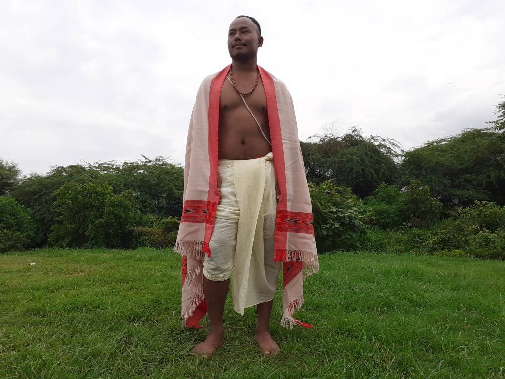 Handwoven Pure Himalayan Sheep Wool Meditation Shawl,Himalayan Prayer Blanket,Kullu Shawl,Ethnic Indian Shawl,Wool Prayer Wrap