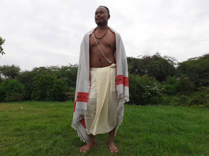 Handwoven Pure Himalayan Sheep Wool Meditation Shawl,Himalayan Prayer Blanket,Kullu Shawl,Ethnic Indian Shawl,Wool Prayer Wrap