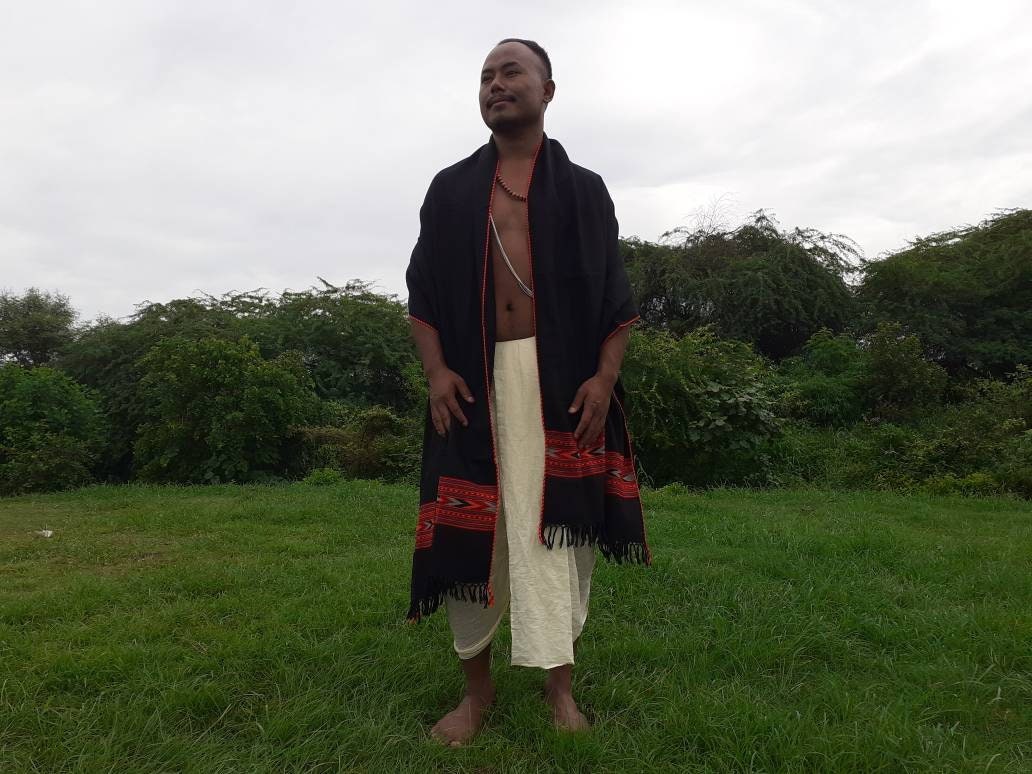 Handwoven Black Pure Himalayan Sheep Wool Meditation Shawl,Himalayan Prayer Blanket,Kullu Shawl,Ethnic Indian Shawl,Wool Prayer Wrap
