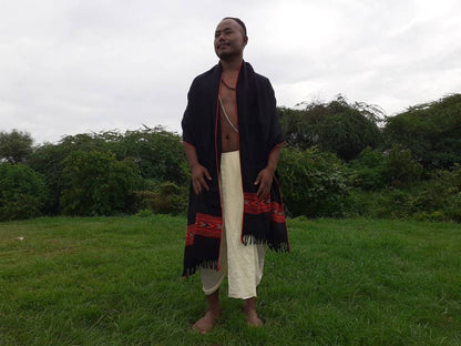 Handwoven Black Pure Himalayan Sheep Wool Meditation Shawl,Himalayan Prayer Blanket,Kullu Shawl,Ethnic Indian Shawl,Wool Prayer Wrap