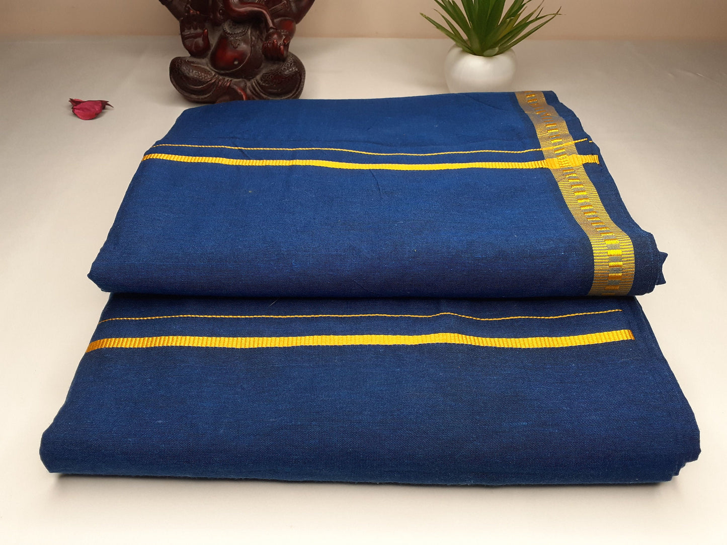 Handloom Indian Vedic Robe,Hare Krishna Robe,indian Ethnic Attair,Iskon Temple Dress,Indian Spiritual Dress,Mayapur Dhoti and Chaddar Set