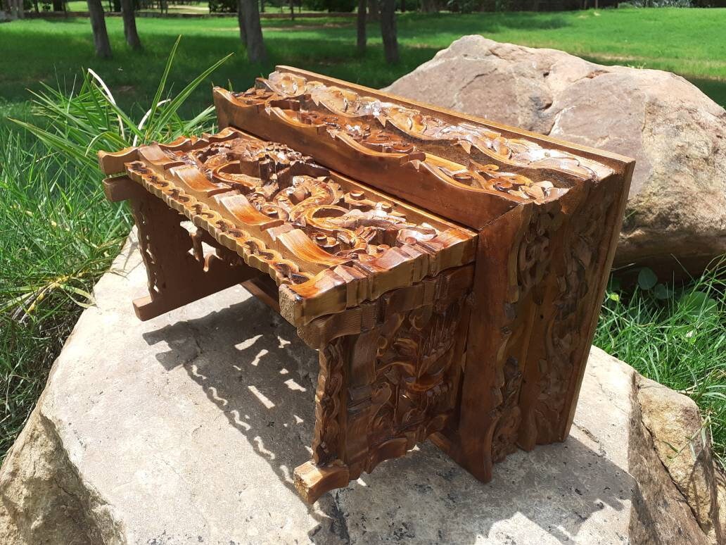 Dragon Handcarved Foldable Wooden Tibetan Buddhist Altar,Buddhist Prayer Table,Tibetan Meditation Altar,Traditional Tibetan Table