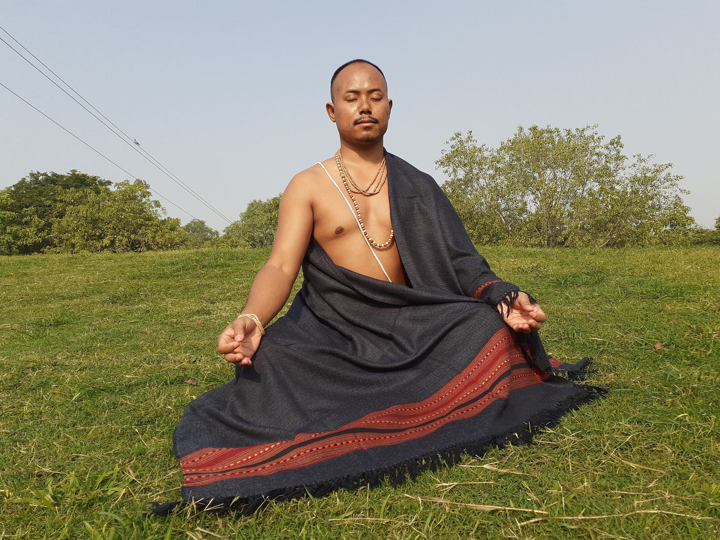 Grey Handwoven Pure Himalayan Sheep Wool Meditation Shawl Himalayan Wool Prayer Scarf,Ethnic Indian Wrap,Kullu Shawl