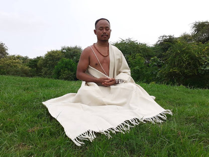 Handwoven Cream Pure Himalayan Sheep Wool Meditation Shawl,Himalayan Prayer Blanket,Kullu Shawl,Ethnic Indian Shawl,Wool Prayer Wrap