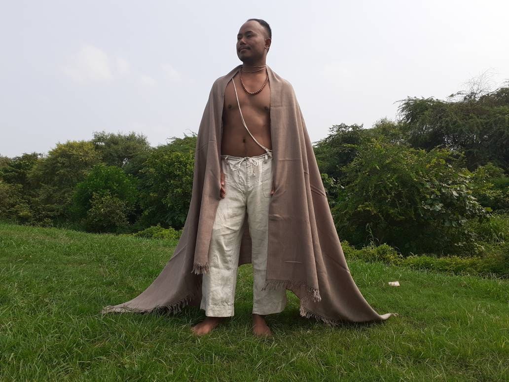 Handwoven Brown Pure Himalayan Sheep Wool Meditation Shawl,Himalayan Prayer Blanket,Kullu Shawl,Ethnic Indian Shawl,Wool Prayer Wrap
