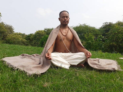 Handwoven Brown Pure Himalayan Sheep Wool Meditation Shawl,Himalayan Prayer Blanket,Kullu Shawl,Ethnic Indian Shawl,Wool Prayer Wrap