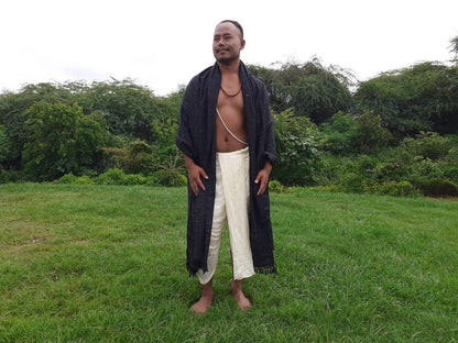 Handwoven Black Pure Himalayan Sheep Wool Meditation Shawl,Himalayan Prayer Blanket,Kullu Shawl,Ethnic Indian Shawl,Wool Prayer Wrap