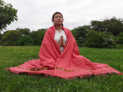 Handwoven Pink Pure Himalayan Sheep Wool Meditation Shawl,Himalayan Prayer Blanket,Kullu Shawl,Ethnic Indian Shawl,Wool Prayer Wrap