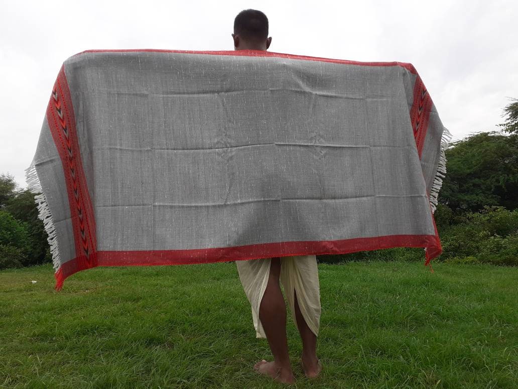 Handwoven Light Grey Pure Himalayan Sheep Wool Meditation Shawl,Himalayan Prayer Blanket,Kullu Shawl,Ethnic Indian Shawl,Wool Prayer Wrap