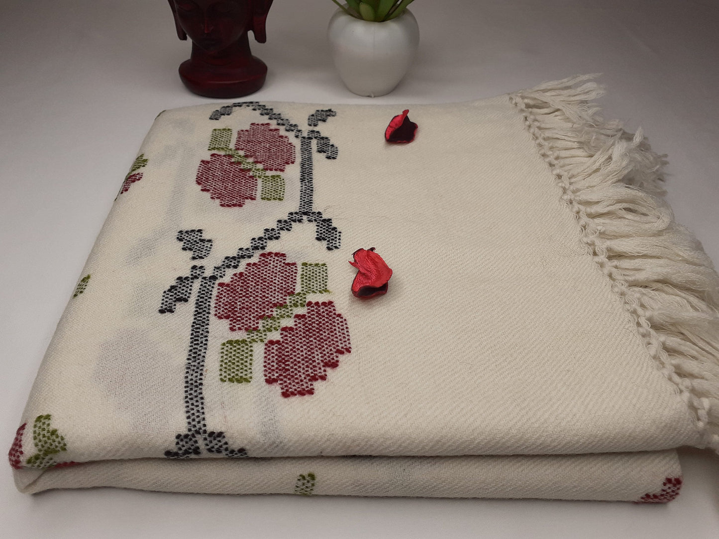 TARA Handwoven Embroidered White Pure Himalayan Sheep Wool Meditation Shawl,Himalayan Prayer Wrap,Ethnic Kullu Indian Floral Scarf/Stole
