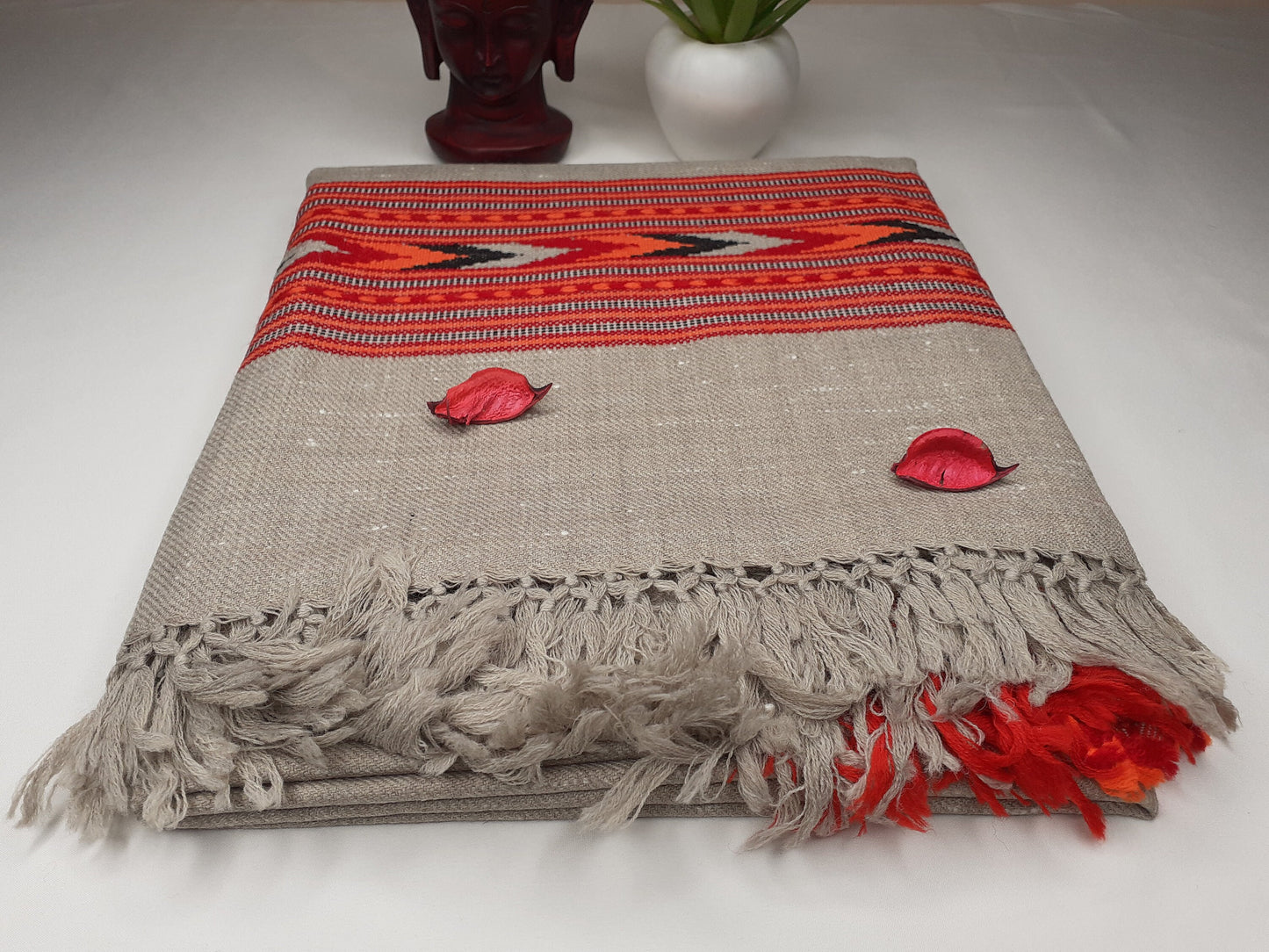 Handwoven Light Grey Pure Himalayan Sheep Wool Meditation Shawl,Himalayan Prayer Blanket,Kullu Shawl,Ethnic Indian Shawl,Wool Prayer Wrap