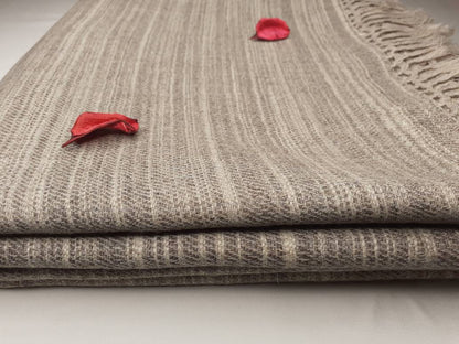 ARJUNA X-Large Thick Light Grey Handspun Handwoven Himalayan Yak Wool Meditation Blanket,Tibetan Yak Wool Wrap,Ethnic Yak Wool Prayer Zen