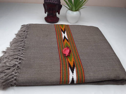 Traditional Kullu Patti Grey Handwoven Pure Himalayan Sheep Wool Meditation Shawl,Himalayan Wool Prayer Scarf,Ethnic Indian Kullu Shawl/Wrap