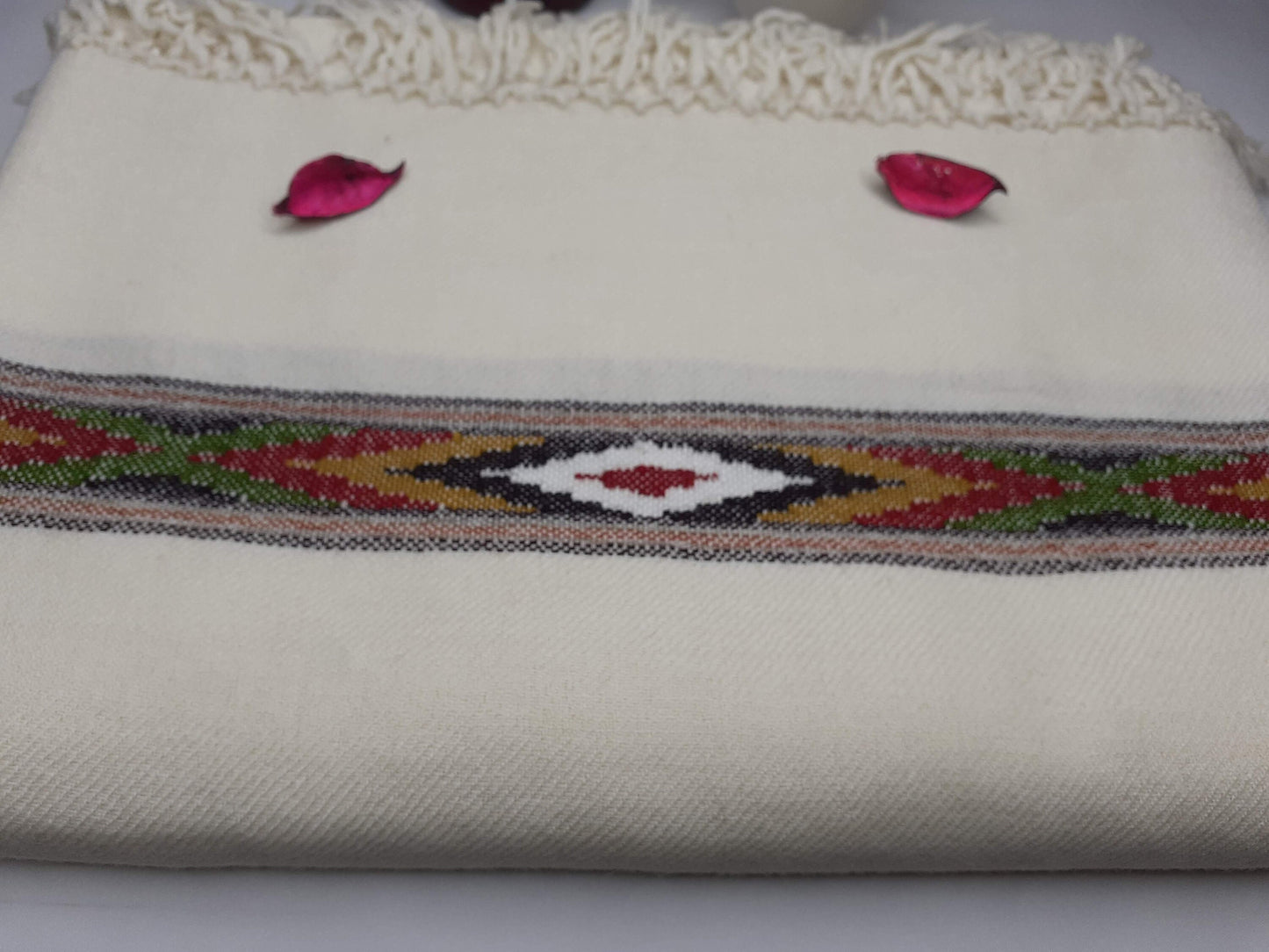 SURYA Handwoven White Pure Himalayan Sheep Wool Meditation Shawl,Himalayan Prayer Blanket,Kullu Shawl,Ethnic Indian Shawl,Wool Prayer Wrap