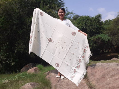 TARA Handwoven Embroidered White Pure Himalayan Sheep Wool Meditation Shawl,Himalayan Prayer Wrap,Ethnic Kullu Indian Floral Scarf/Stole