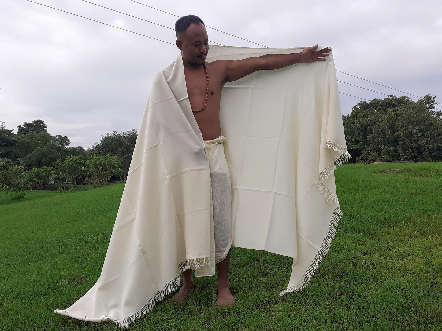 BRAHMA X-Large 'Yogi' Handwoven Pure Himalayan Sheep Wool Meditation Shawl,Himalayan Prayer Blanket,Himalayan Wool,Handmade Indian Yoga Wrap