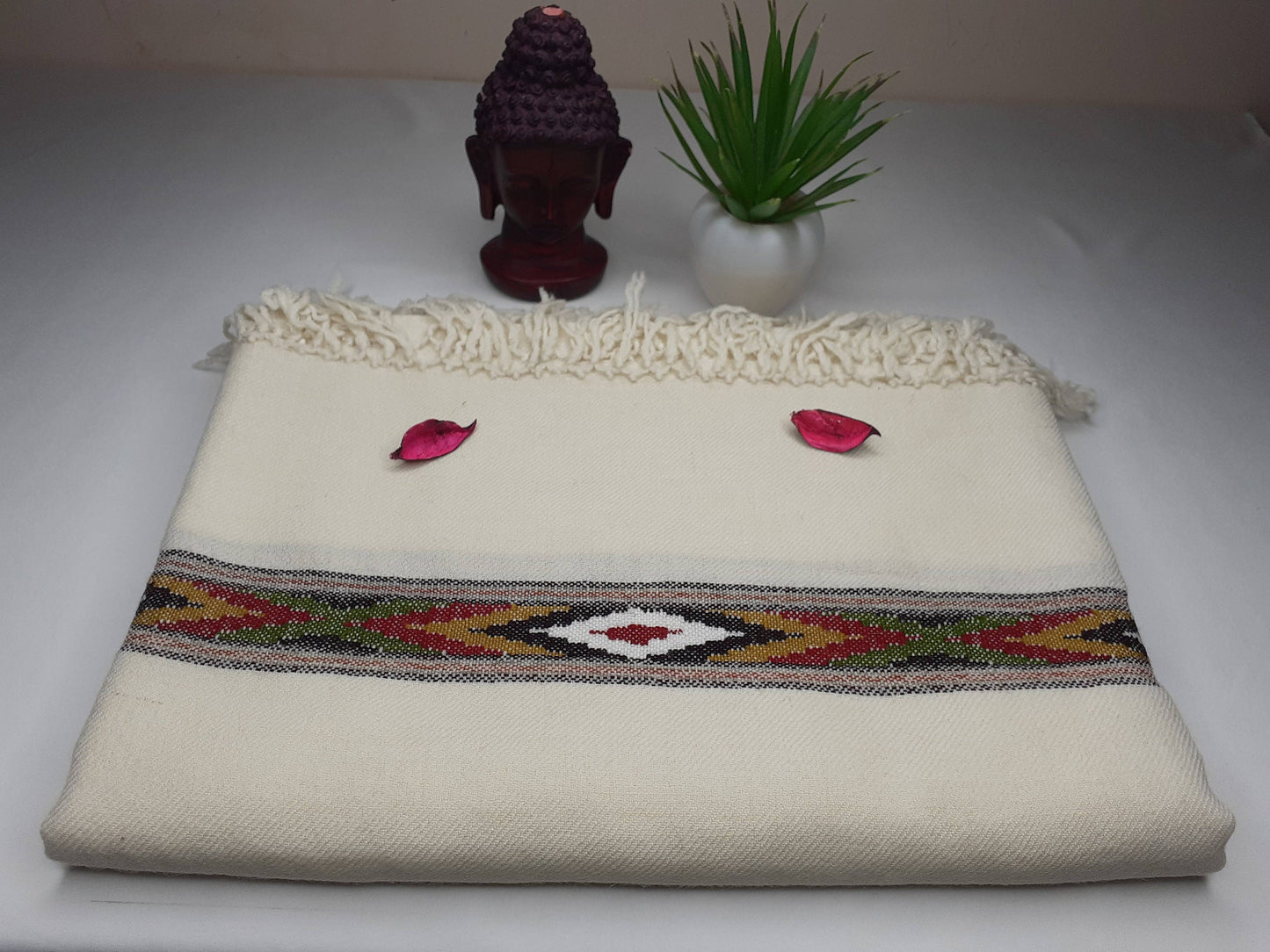 SURYA Handwoven White Pure Himalayan Sheep Wool Meditation Shawl,Himalayan Prayer Blanket,Kullu Shawl,Ethnic Indian Shawl,Wool Prayer Wrap