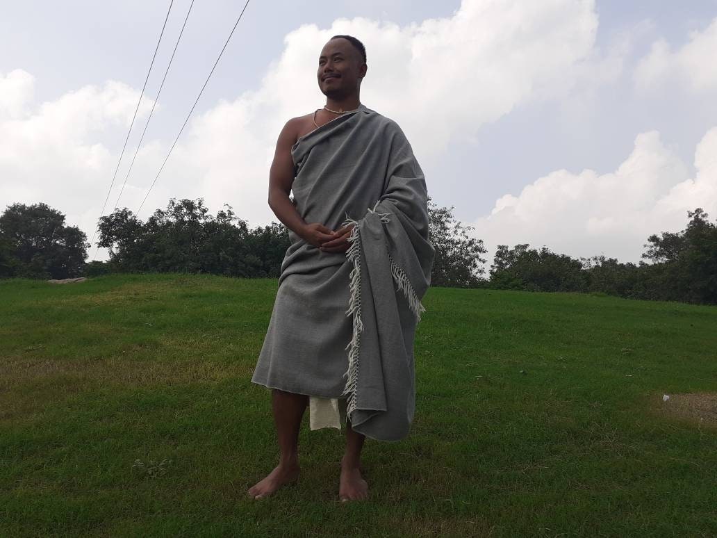 SURYA X-Large Handwoven Grey Plain Himalayan Sheep Wool Meditation Shawl,Himalayan Prayer Zen,Wool Prayer Wrap,Ethnic Indian Yoga Blanke