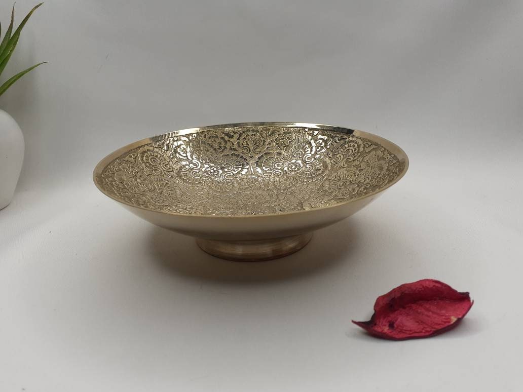 Decorative Handcrafted Floral Brass Ritual Prayer Offering Bowl,Handmade Brass Bowl  with Flower Embossed Design,Brass Altar Decor/Bowl