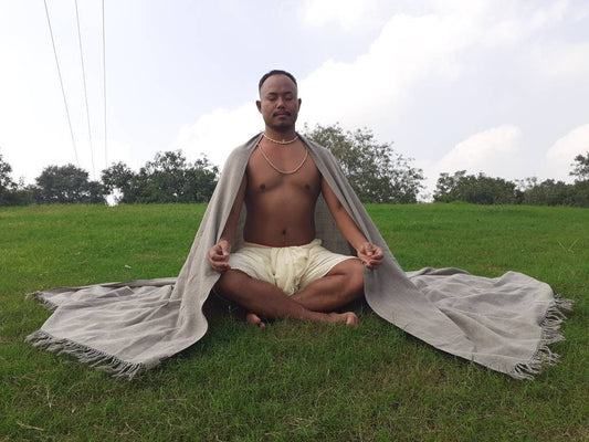 Rudra X-Large Handwoven Grey Plain PureHimalayan Sheep Wool Meditation Shawl,Himalayan Prayer Blanket,Wool Prayer Wrap,Ethnic Indian Blanket