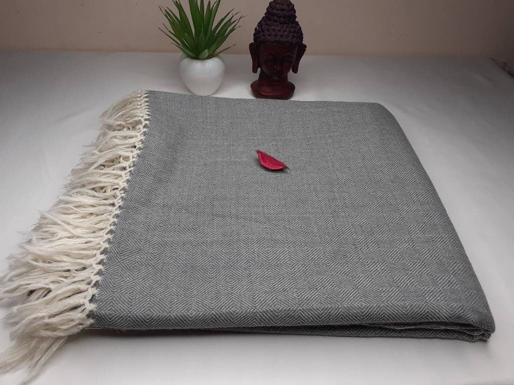 SURYA X-Large Handwoven Grey Plain Himalayan Sheep Wool Meditation Shawl,Himalayan Prayer Zen,Wool Prayer Wrap,Ethnic Indian Yoga Blanke