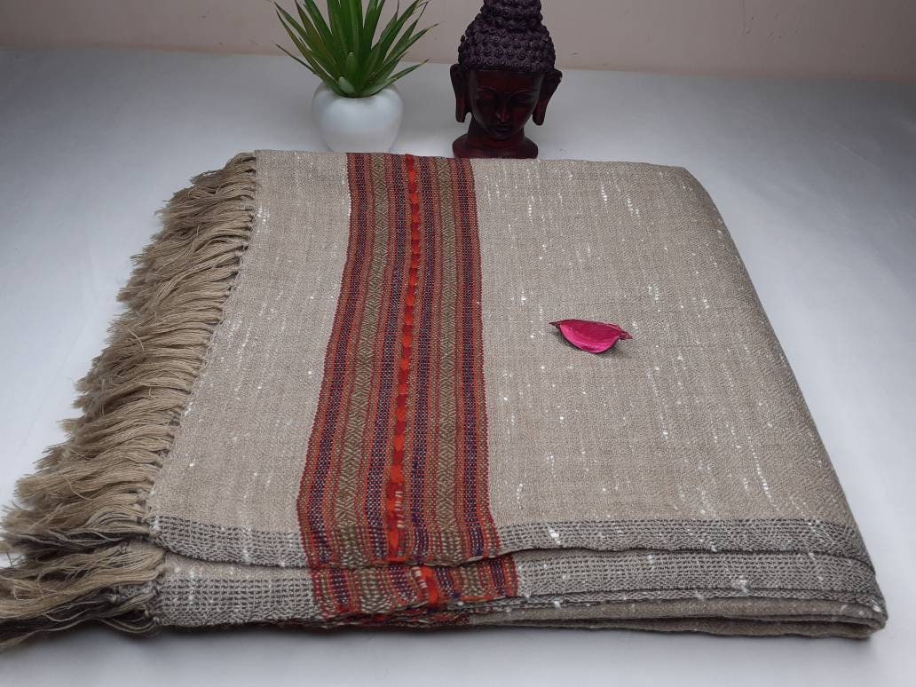 ANNAPURNA Large Naturally Dyed Handwoven Beige Pure Himalayan Yak Wool Prayer Blanket,Yak Meditation Shawl,Himalayan Yak  Prayer Wrap/Zen