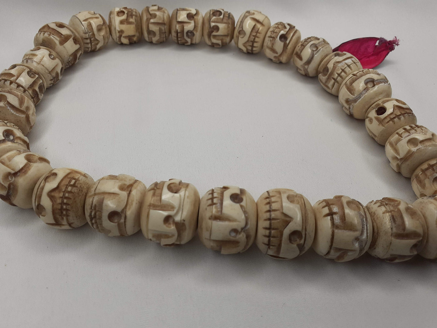 28 Large Handcarved Skull Yak Bone Beads,Bone Meditation Mala,bone necklace,Ethnic Bone Jewellery,Tibetan Buddhist Prayer Skull Bone Mala