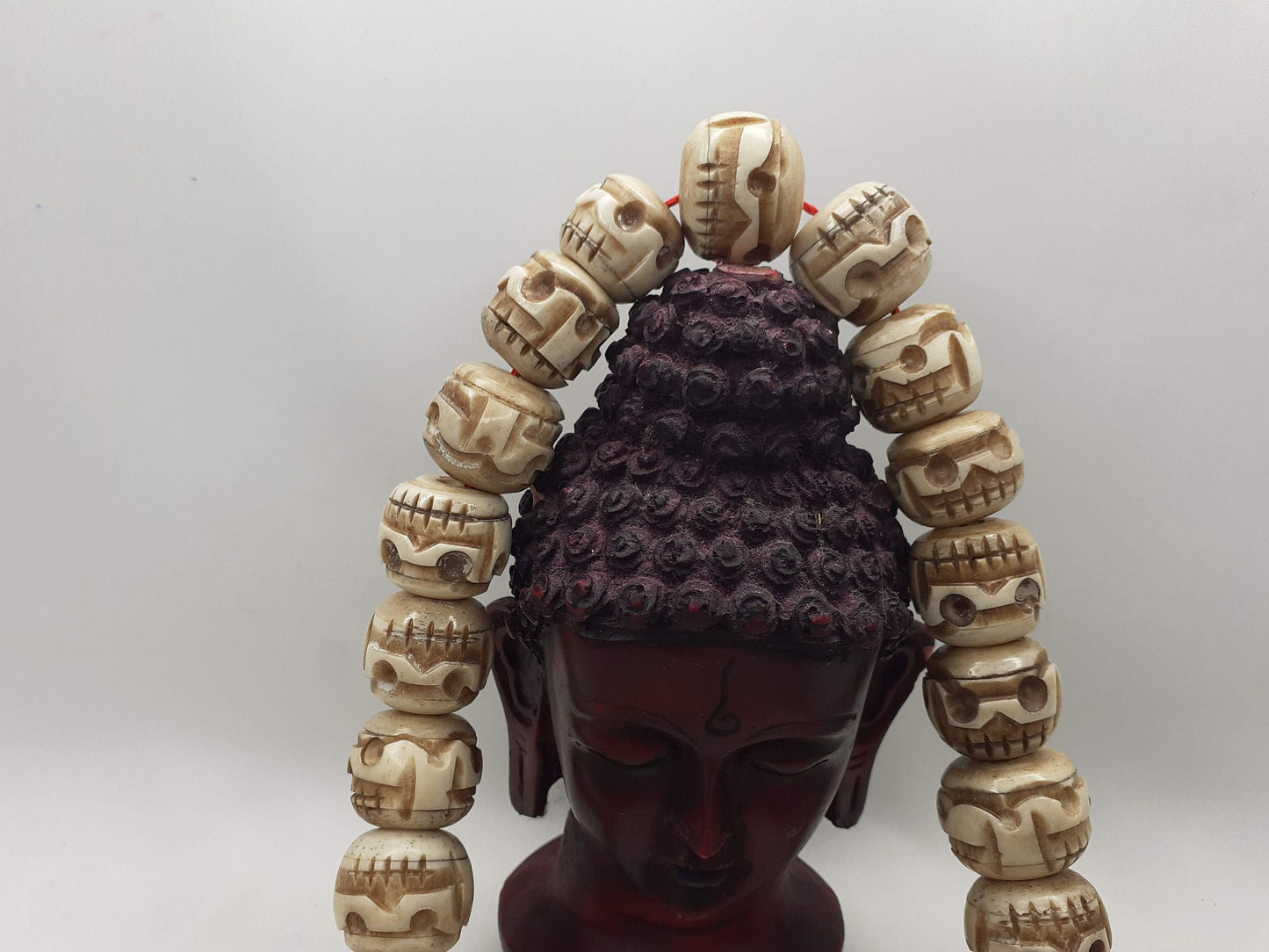 28 Large Handcarved Skull Yak Bone Beads,Bone Meditation Mala,bone necklace,Ethnic Bone Jewellery,Tibetan Buddhist Prayer Skull Bone Mala