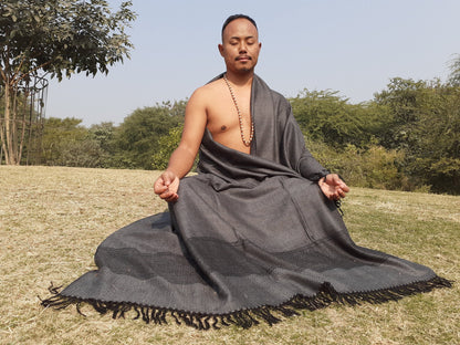 Handwoven X-Large Dark Grey Pure Himalayan Sheep Wool Meditation Shawl,Himalayan Prayer Blanket,Kullu Shawl,Ethnic Indian Wool Prayer Wrap