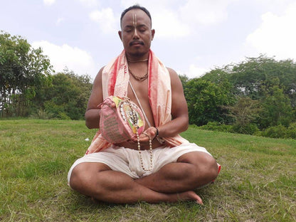 108 Beads Hand Knotted Tulasi Japa Mala,Hare Krishna Meditation Beads With Hand embroidered Lord Jagannath Japa Bag,Hare Krishna