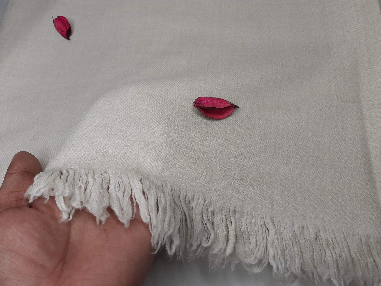 Large Thick Handwoven White Pure Pashmina Wool Meditation Shawl,Cashmere Pashima Prayer Blanket,Himalayan Cashmere Scarf, Pashmina Wool Wrap