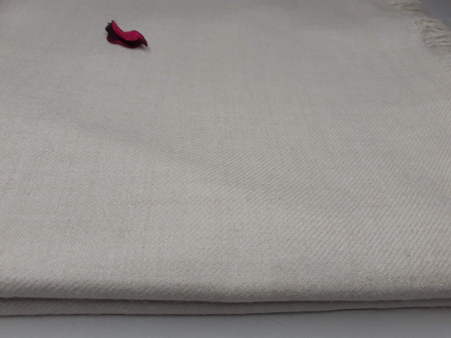 Large Thick Handwoven White Pure Pashmina Wool Meditation Shawl,Cashmere Pashima Prayer Blanket,Himalayan Cashmere Scarf, Pashmina Wool Wrap
