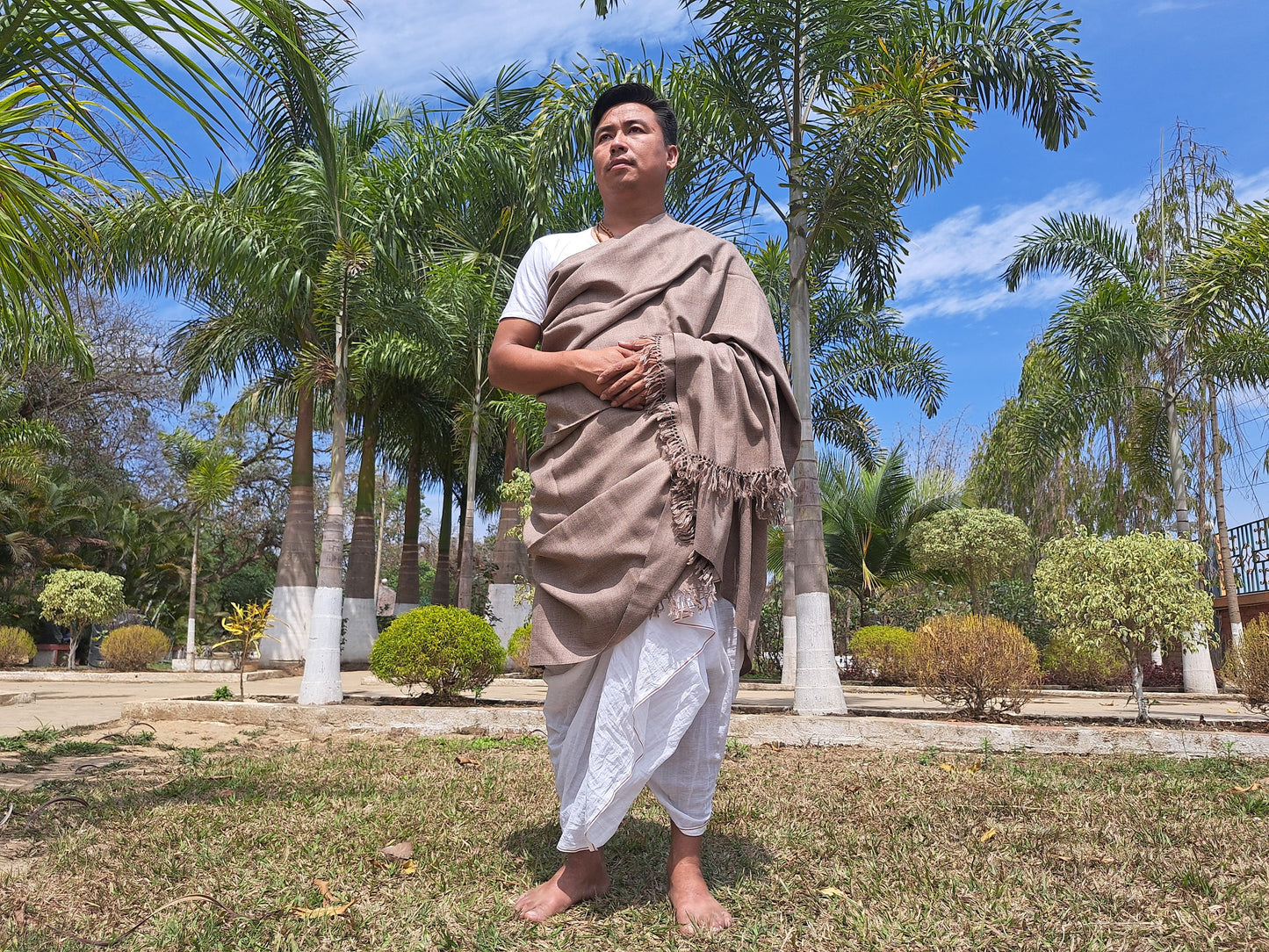 Handwoven Light Brown Pure Himalayan Sheep Wool Meditation Shawl,Himalayan Prayer Blanket,Kullu Shawl,Ethnic Indian Shawl,Wool Prayer Wrap