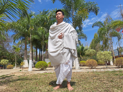 Handwoven  Light Grey Himalayan Sheep Wool Meditation Shawl,Himalayan Prayer Blanket,Kullu Shawl,Ethnic Indian Shawl,Wool Prayer Wrap
