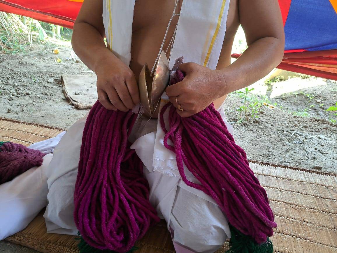 Brass Manjira Hand Cymbals/ Kartal Pair Percussion Kirtan Pooja Hare Krishna Folk Dance Teratali Dance Finger Cymbals Sound Healing Tools