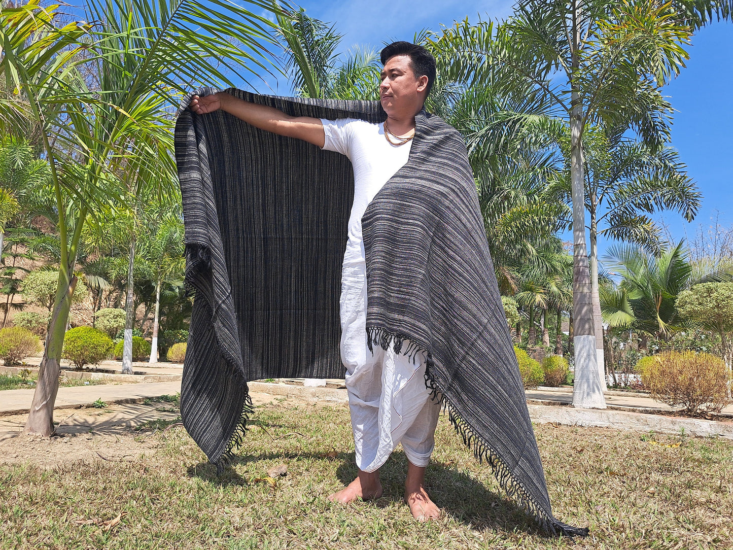 KALI X-Large Thick Black Handwoven Himalayan Yak Wool Blanket,Yak Meditation Shawl,Tibetan Yak Wool, Tibetan Blanket,Himalayan Yak Wrap,