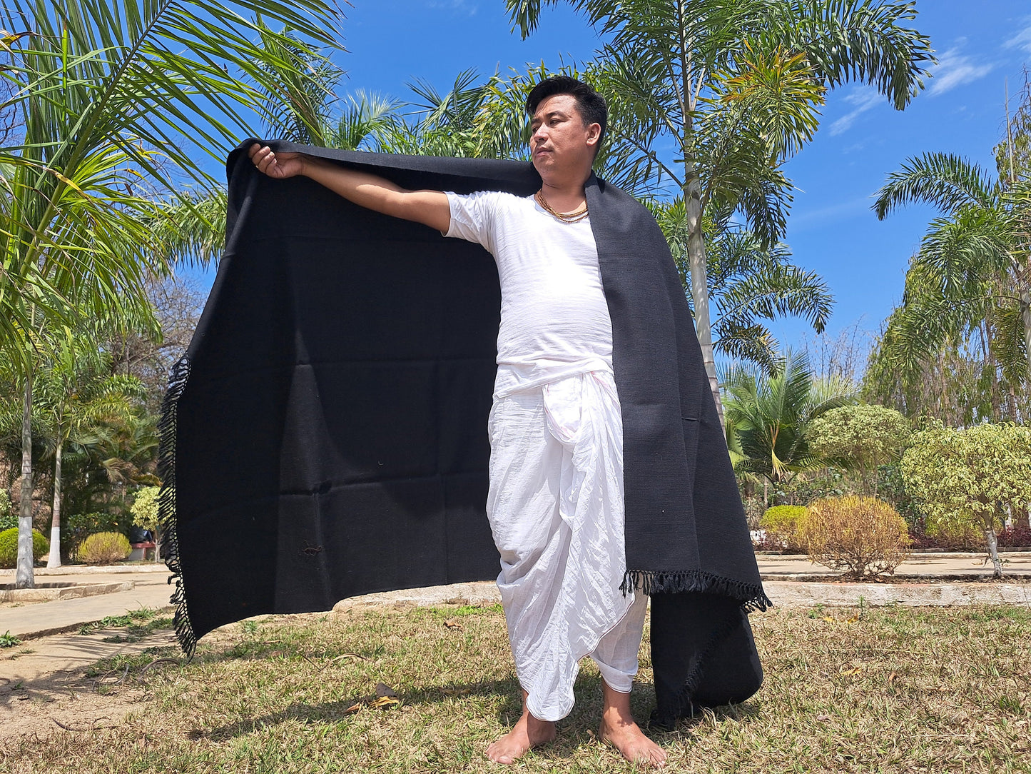 ATMAN X-Large Thick Black Color Handwoven Pure Himalayan Yak Wool Meditation Blanket,Tibetan Yak Wool Wrap,Tibetan Yak Wool Prayer Blanket