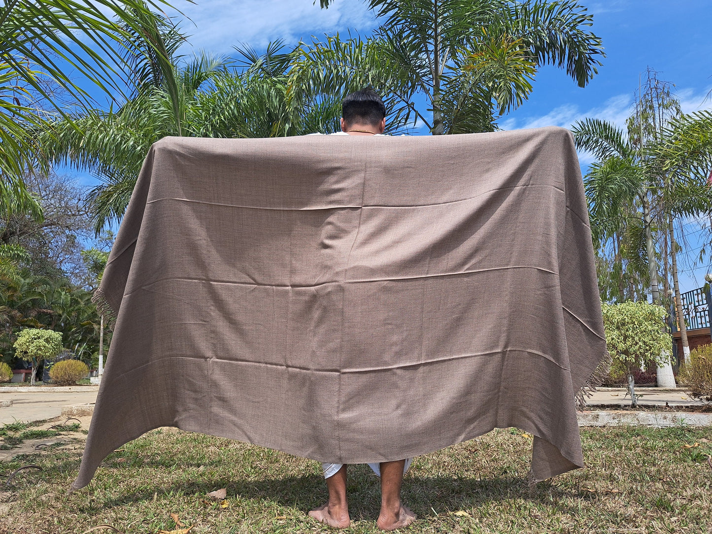 Handwoven Brown Pure Himalayan Sheep Wool Meditation Shawl,Himalayan Prayer Blanket,Kullu Shawl,Ethnic Indian Shawl,Wool Prayer Wrap