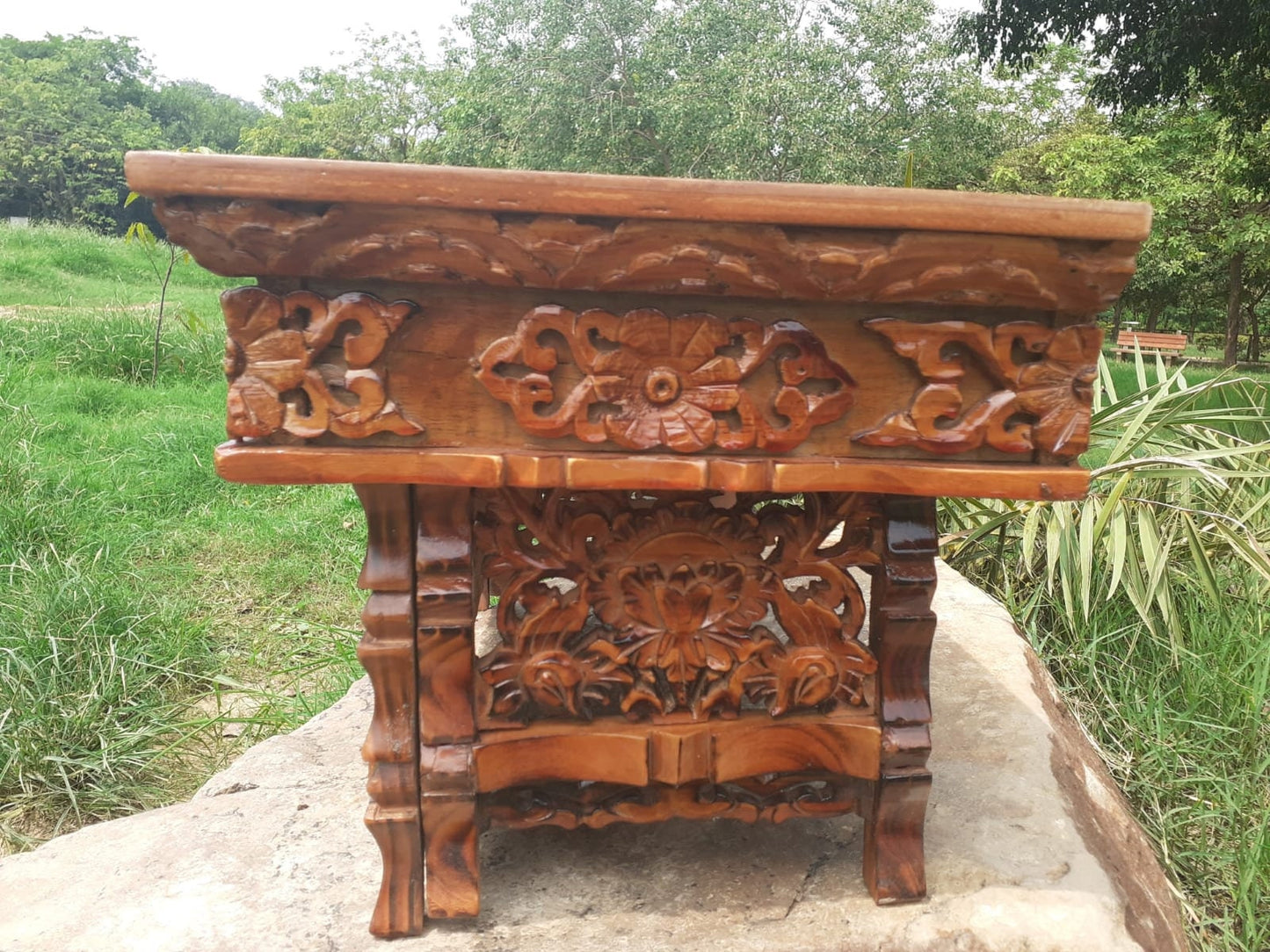 Medium Size Buddhist Auspicious Symbol Carved Foldable Wooden Tibetan Altar Table,Buddhist Prayer Table,Tibetan Meditation Altar,Zen Shrine