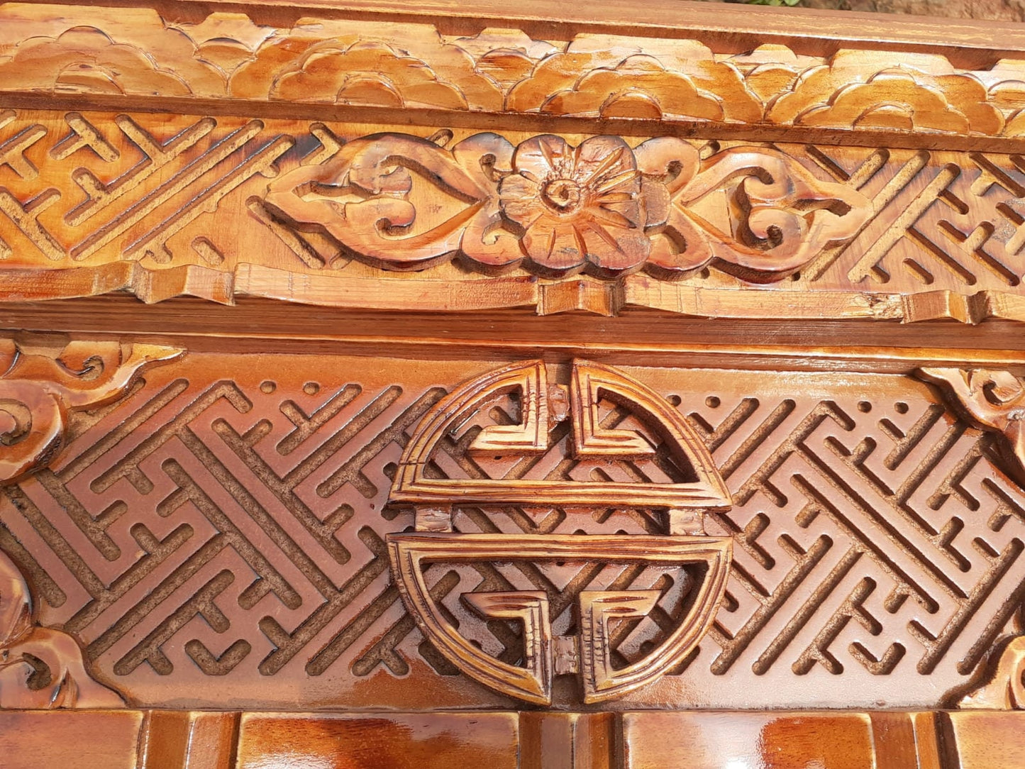 Medium Size Buddhist Auspicious Symbols Handcarved Foldable Wooden Tibetan Buddhist Altar,Zen Meditation Altar,Prayer Table,Wood Alter Table