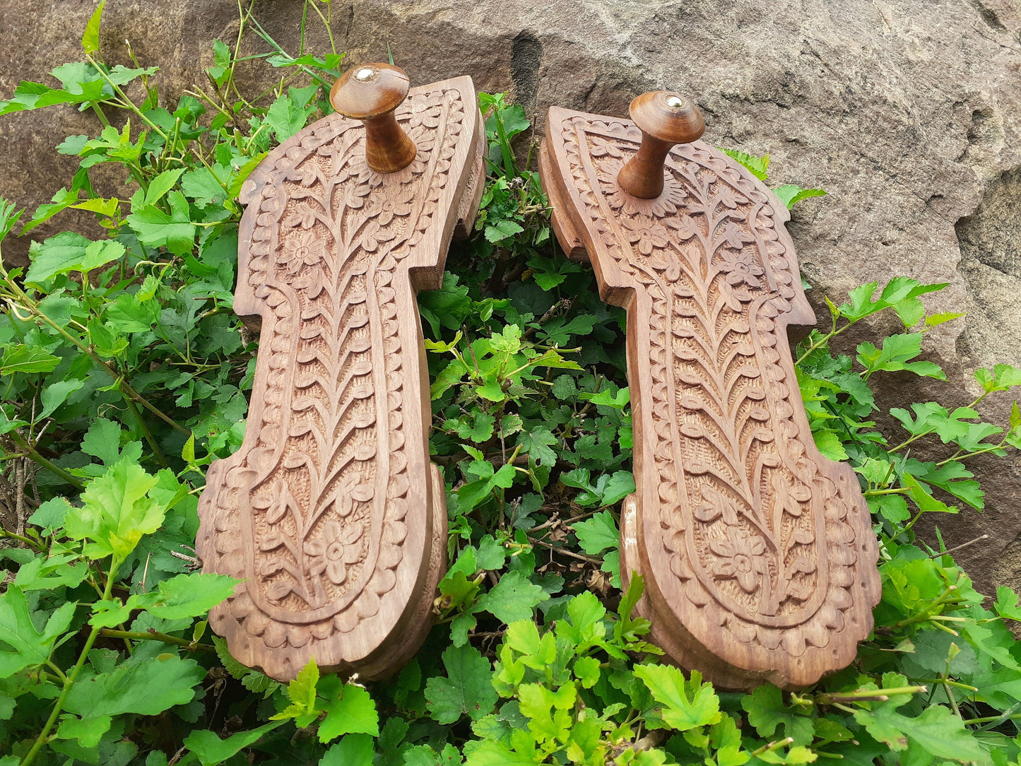 Himalayan"Yogis"Handcrafted Traditional Wooden Slippers for Meditation and Yoga,Unique Carved Wooden Charan Paduka,Prayer Wooden Slippers
