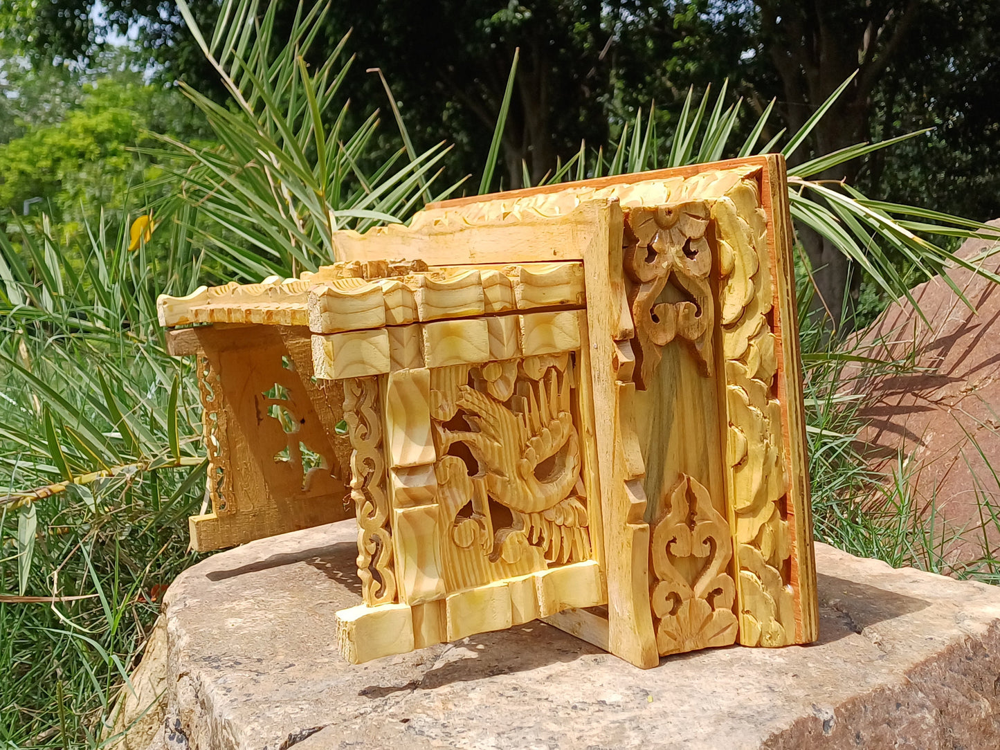 Small Size Dragon Handcarved Foldable Wooden Tibetan Buddhist Altar,Zen Meditation Altar,Dragon Carved Prayer table,Tibetan Alter Table,