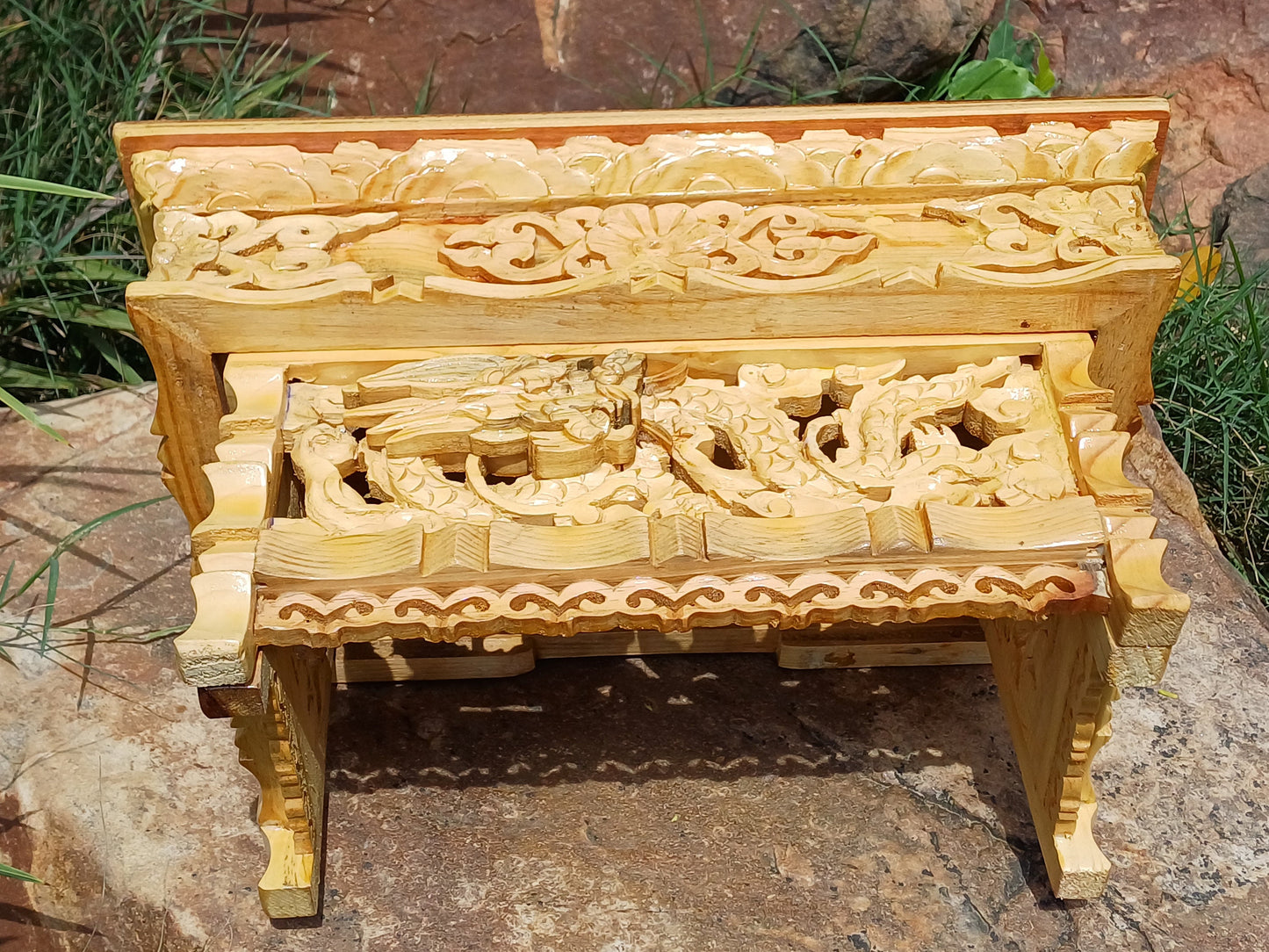Small Size Dragon Handcarved Foldable Wooden Tibetan Buddhist Altar,Zen Meditation Altar,Dragon Carved Prayer table,Tibetan Alter Table,