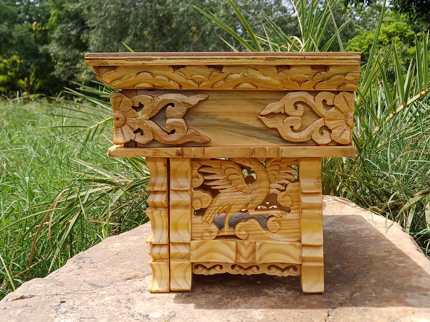 Small Size Dragon Handcarved Foldable Wooden Tibetan Buddhist Altar,Zen Meditation Altar,Dragon Carved Prayer table,Tibetan Alter Table,
