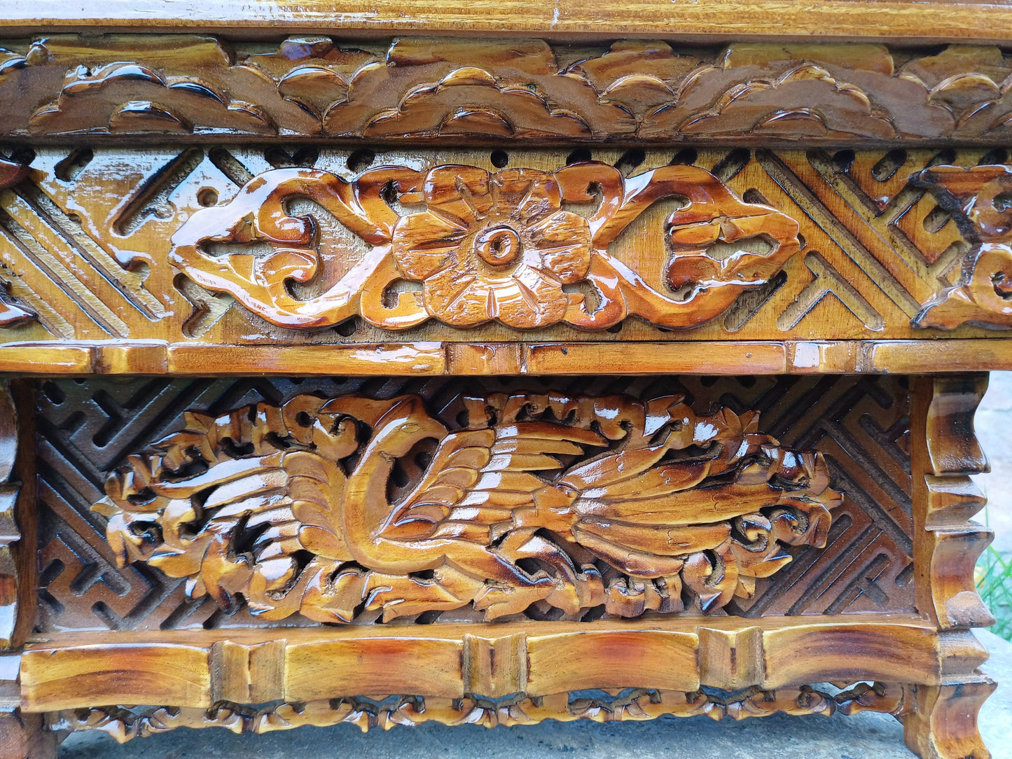 Small Size Heavenly Peacock Handcarved  Foldable Wooden Tibetan Buddhist Altar Table,Zen Meditation Altar,Wood Prayer table, Alter Table